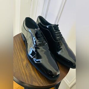 Patent leather black shoes - worn once size 10